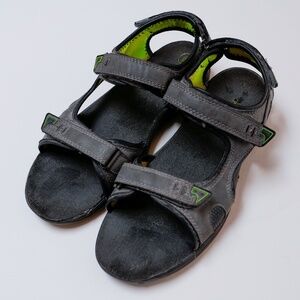 Cherokee sandals - Women's Size 6 - good condition - dark gray